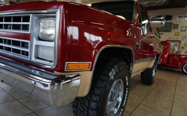 Chevrolet-K5-Blazer-1987-Classic-Car-14
