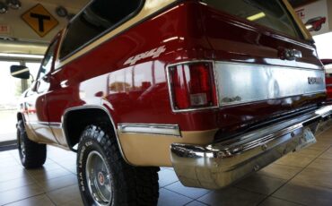 Chevrolet-K5-Blazer-1987-Classic-Car-15
