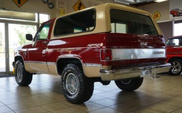 Chevrolet-K5-Blazer-1987-Classic-Car-3