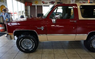 Chevrolet-K5-Blazer-1987-Classic-Car-39