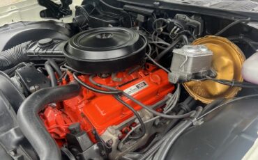 Chevrolet-Laguna-1975-Red-White-11