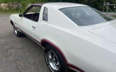 Chevrolet-Laguna-1975-Red-White-3