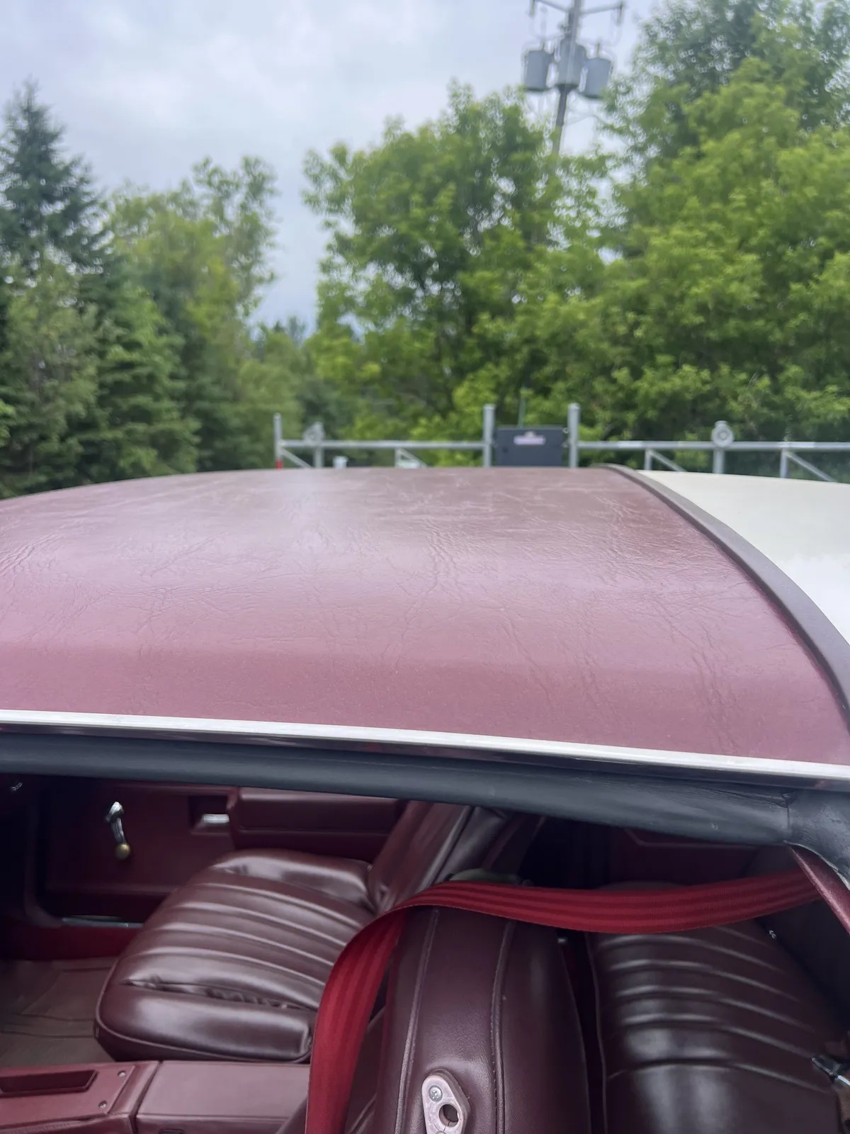 Chevrolet-Laguna-1975-Red-White-9