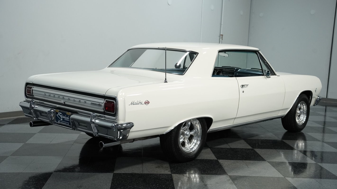Chevrolet-Malibu-1965-Coupe-11