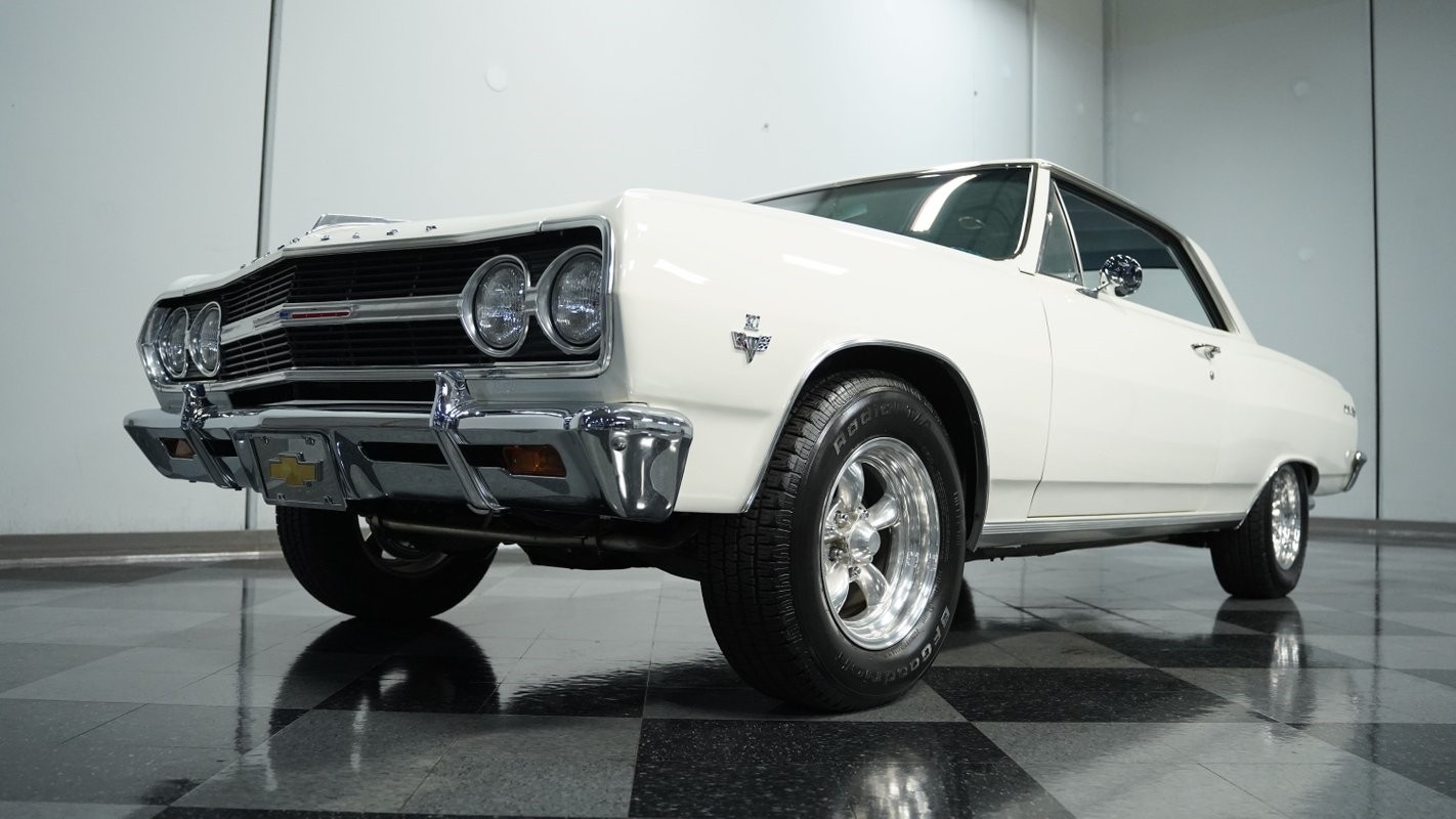 Chevrolet-Malibu-1965-Coupe-19