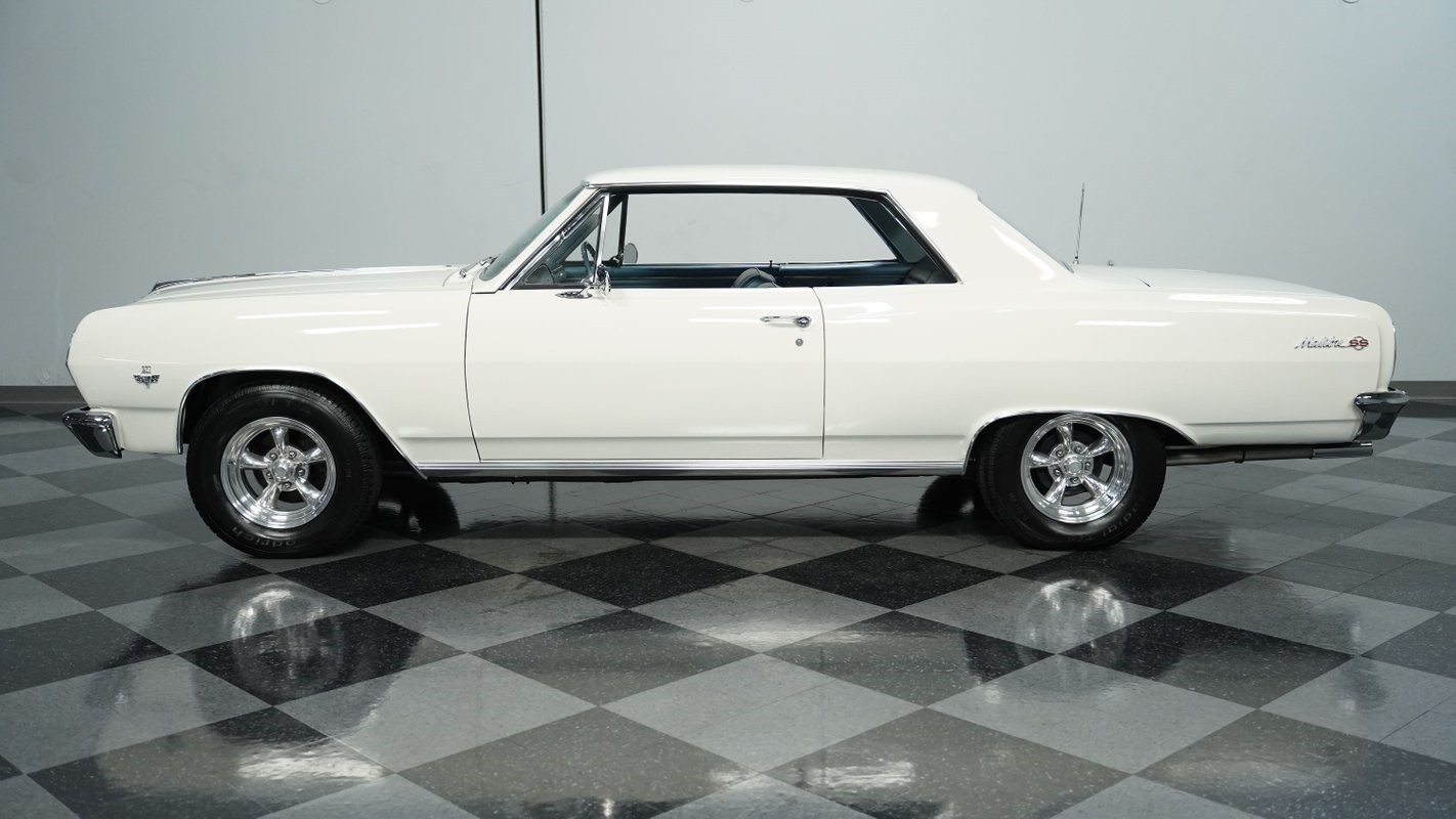 Chevrolet-Malibu-1965-Coupe-2