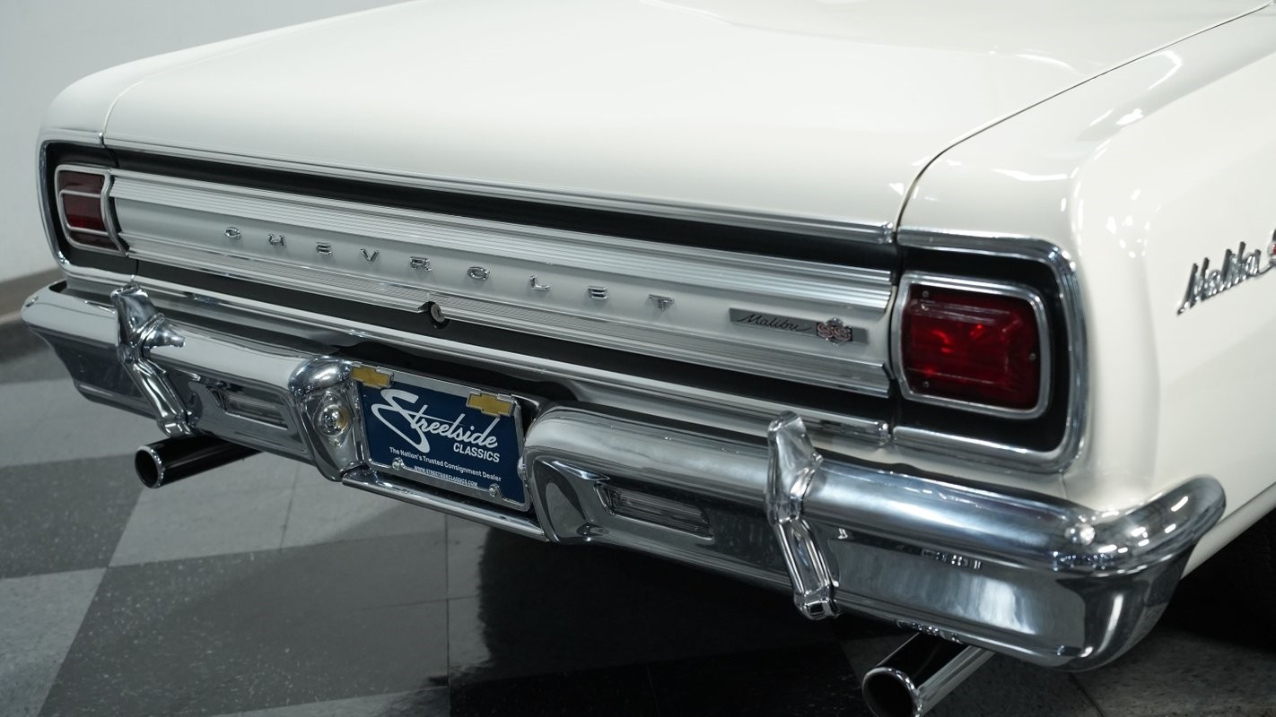 Chevrolet-Malibu-1965-Coupe-23