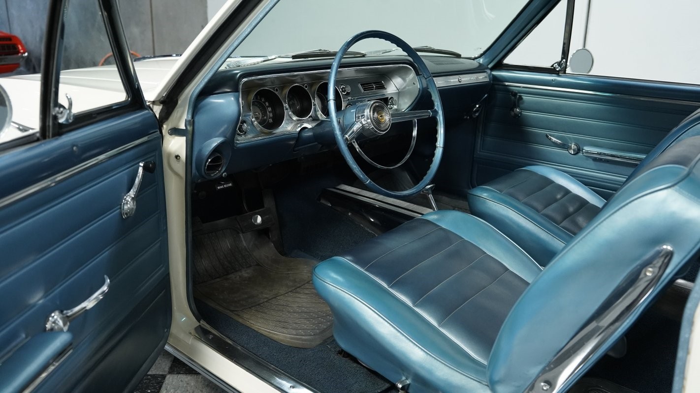 Chevrolet-Malibu-1965-Coupe-4
