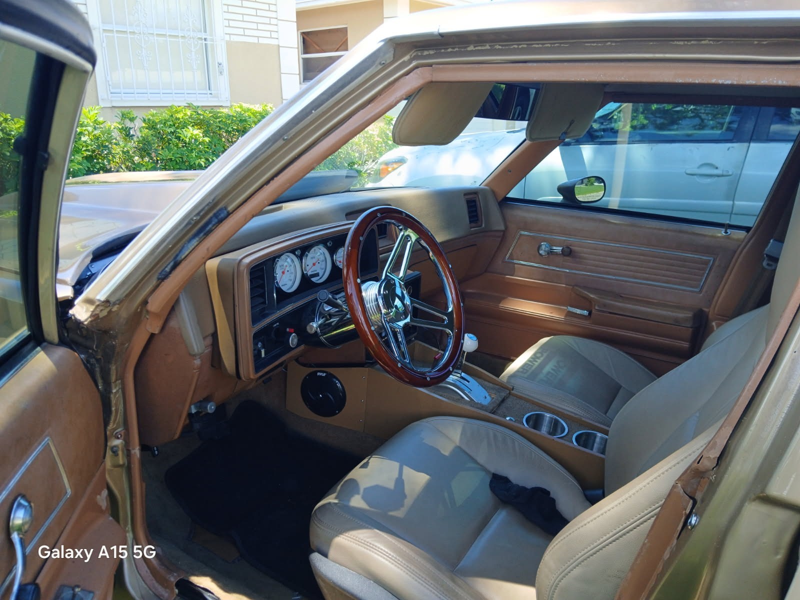 Chevrolet-Malibu-1979-9