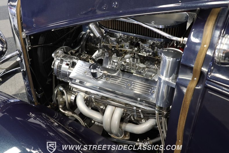 Chevrolet-Master-1933-Dark-Blue-Metallic-Gray-2