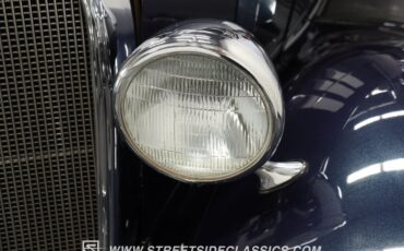 Chevrolet-Master-1933-Dark-Blue-Metallic-Gray-25