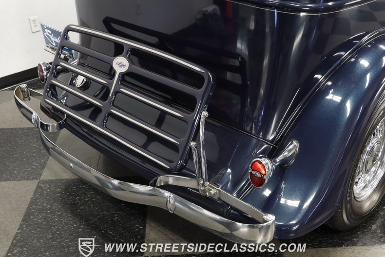Chevrolet-Master-1933-Dark-Blue-Metallic-Gray-30