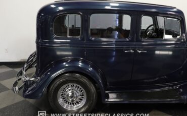 Chevrolet-Master-1933-Dark-Blue-Metallic-Gray-33