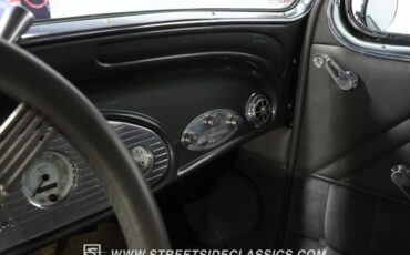 Chevrolet-Master-1933-Dark-Blue-Metallic-Gray-41