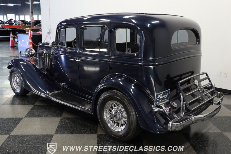 Chevrolet-Master-1933-Dark-Blue-Metallic-Gray-47
