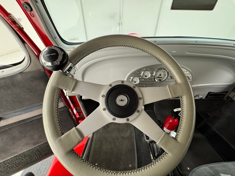 Chevrolet-Master-1934-Flame-Red-Gray-36