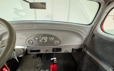 Chevrolet-Master-1934-Flame-Red-Gray-38