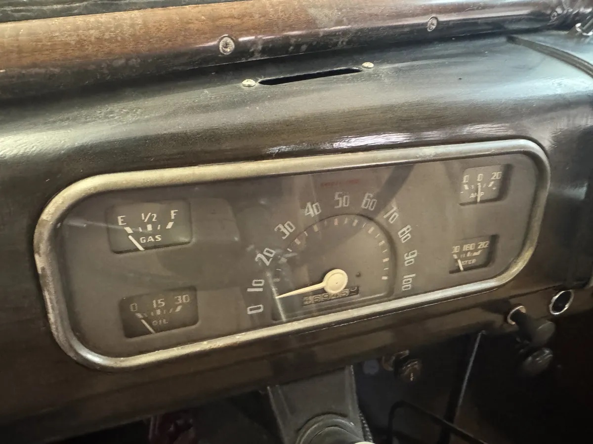 Chevrolet-Master-1937-Burgundy-Beige-7