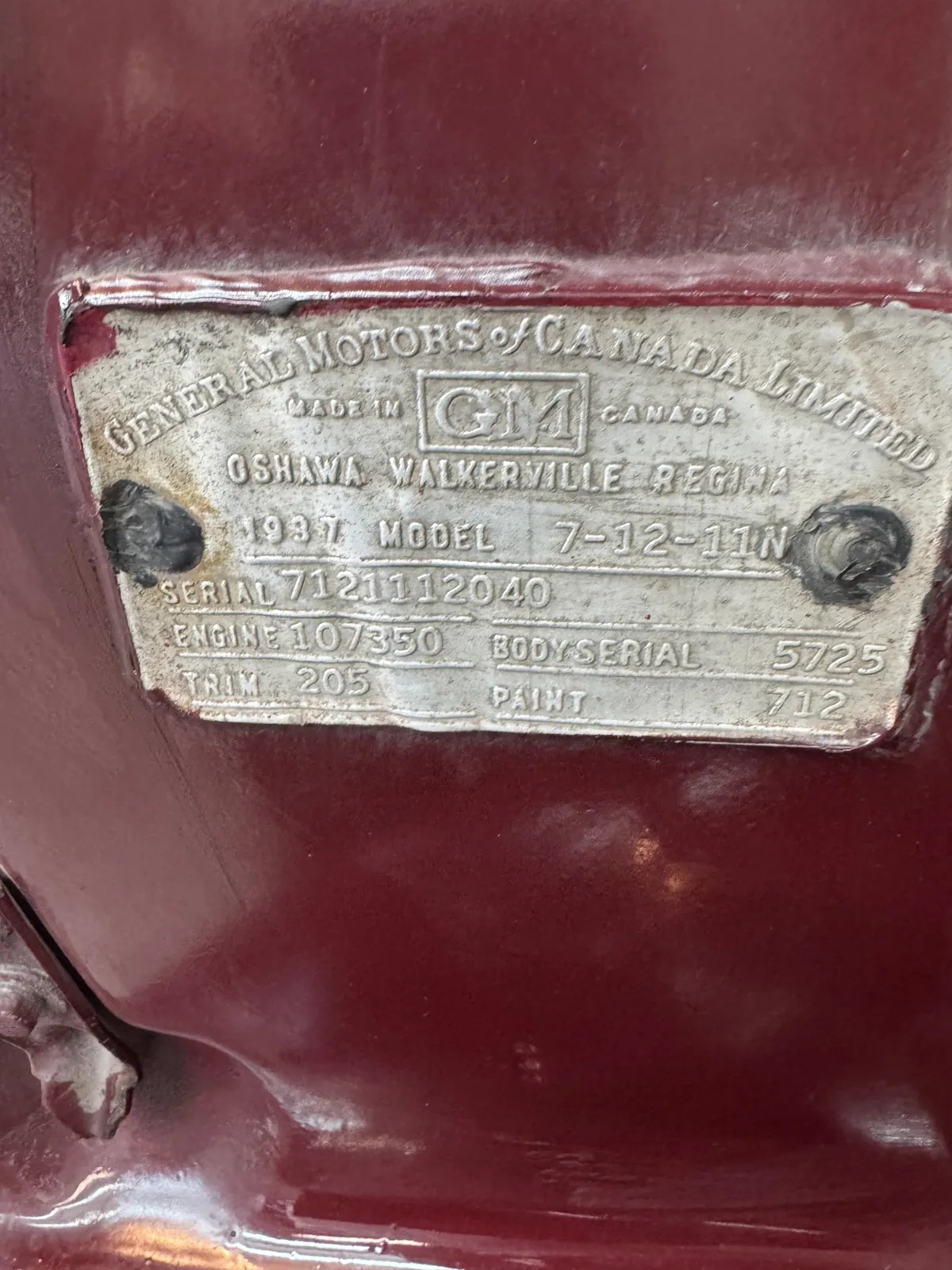 Chevrolet-Master-1937-Burgundy-Beige-9