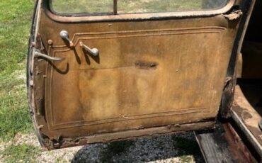 Chevrolet-Master-Coach-1935-Couch-14
