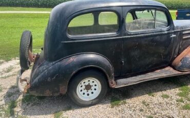 Chevrolet-Master-Coach-1935-Couch-3