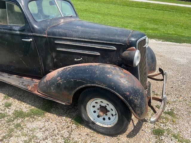 Chevrolet-Master-Coach-1935-Couch-4