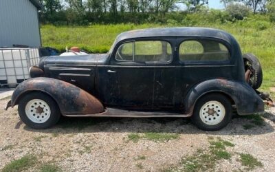 Chevrolet Master Coach 1935 Couch