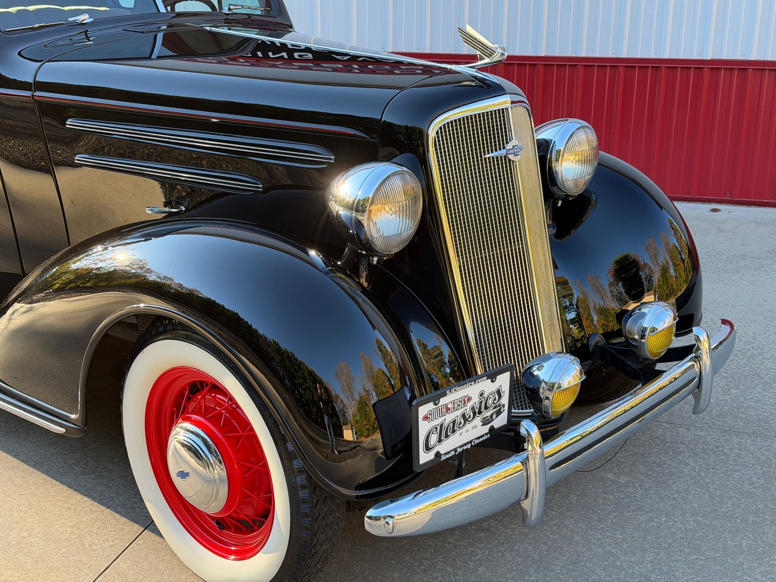 Chevrolet-Master-Deluxe-1935-Coupe-1
