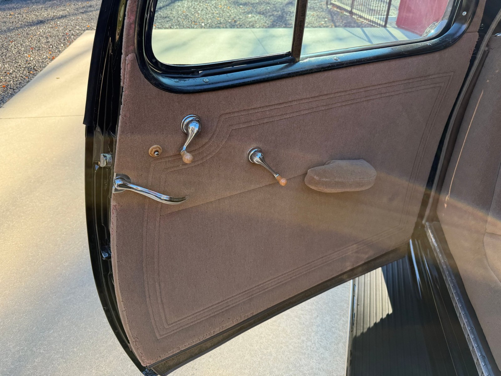 Chevrolet-Master-Deluxe-1935-Coupe-12
