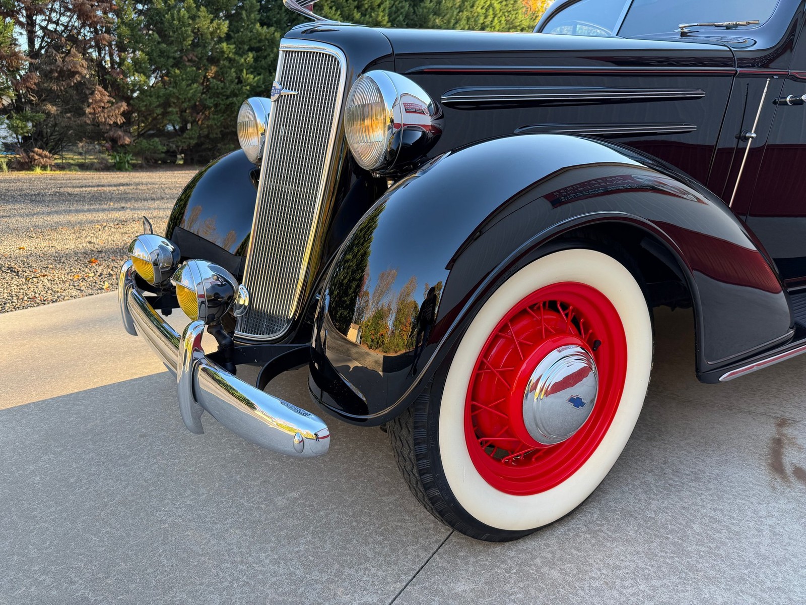 Chevrolet-Master-Deluxe-1935-Coupe-15