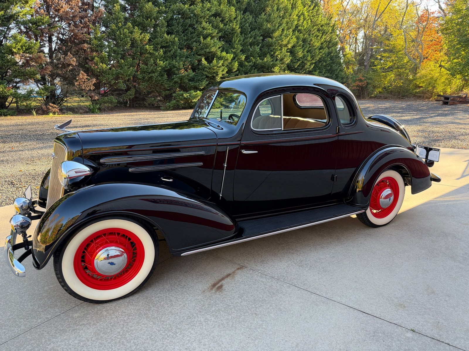 Chevrolet-Master-Deluxe-1935-Coupe-19