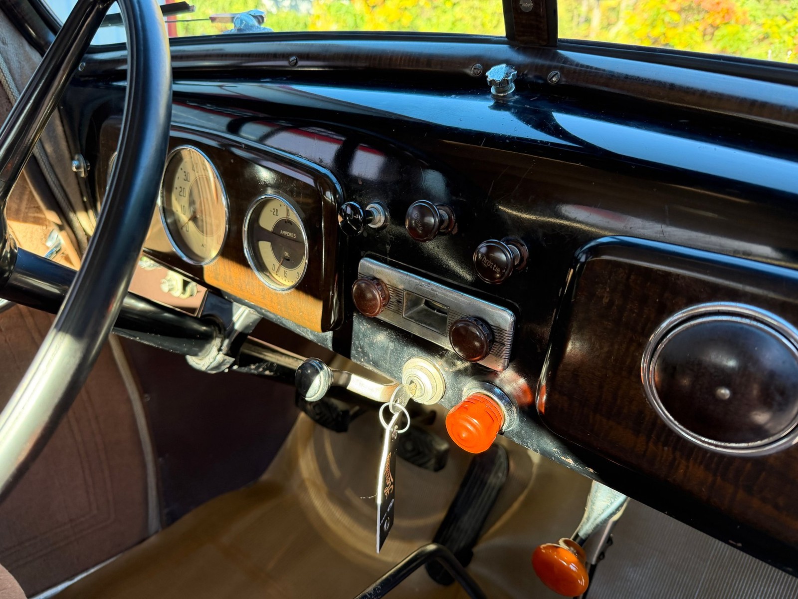 Chevrolet-Master-Deluxe-1935-Coupe-7