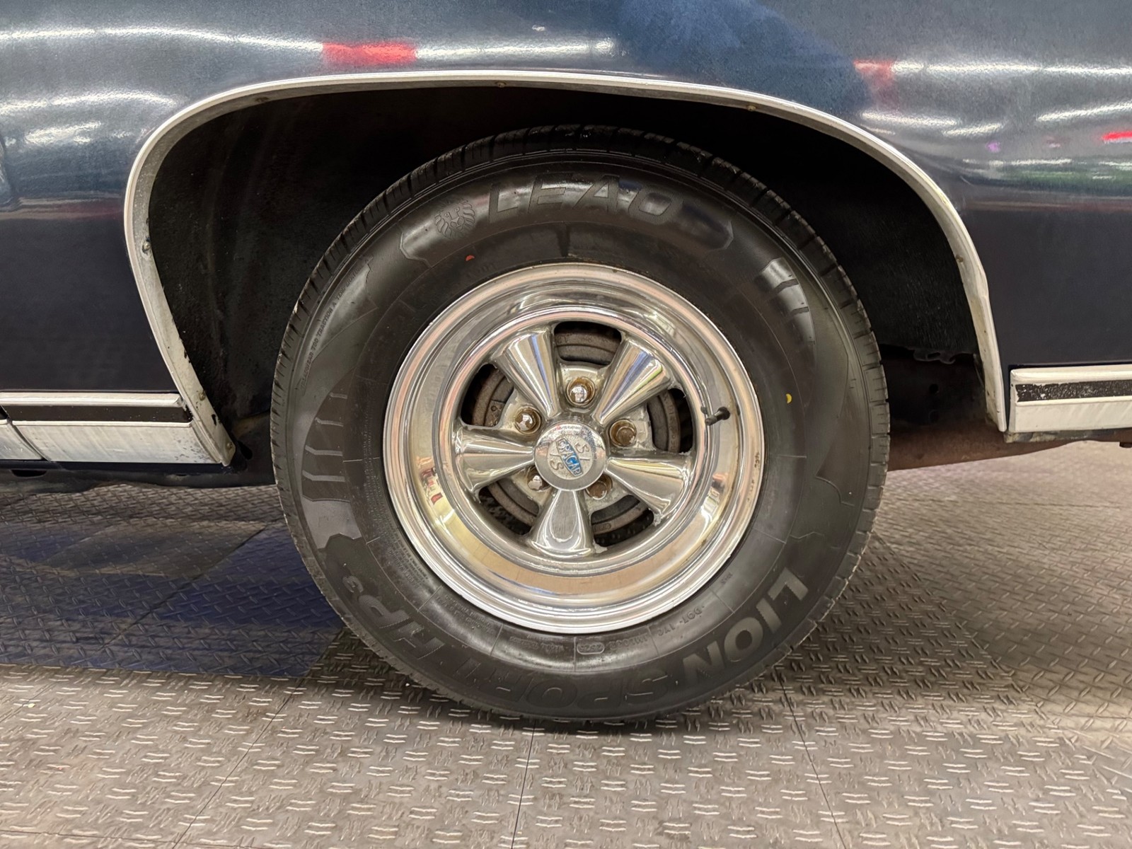 Chevrolet-Monte-Carlo-1973-23