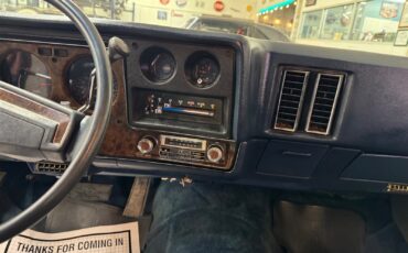 Chevrolet-Monte-Carlo-1973-32