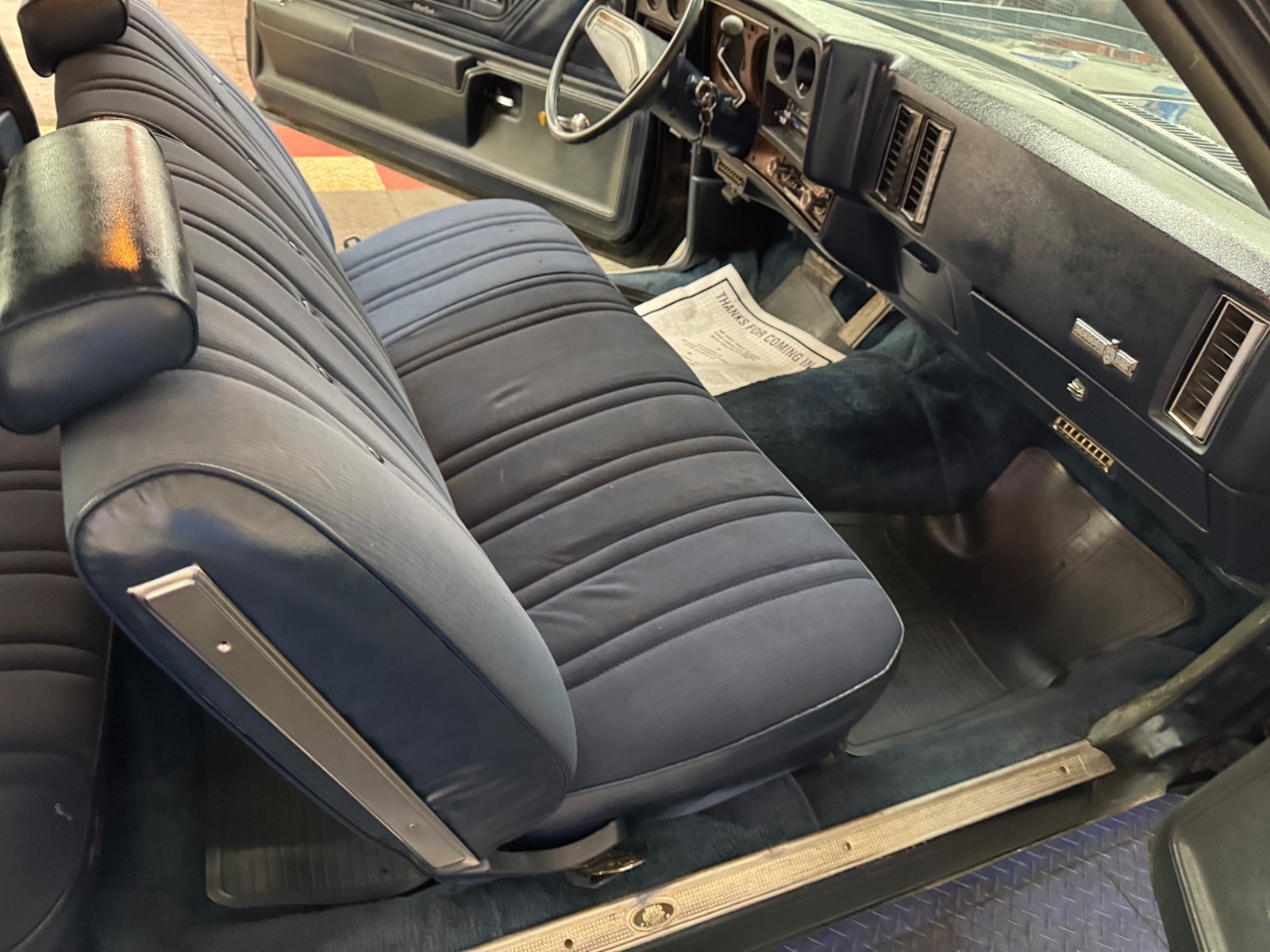 Chevrolet-Monte-Carlo-1973-39