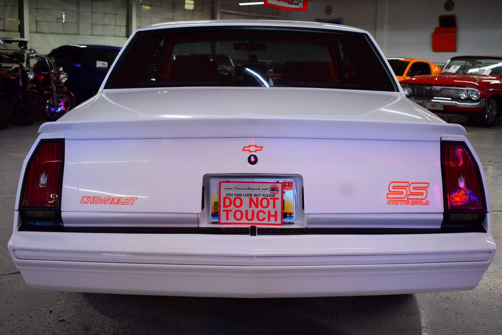 Chevrolet-Monte-Carlo-1986-11