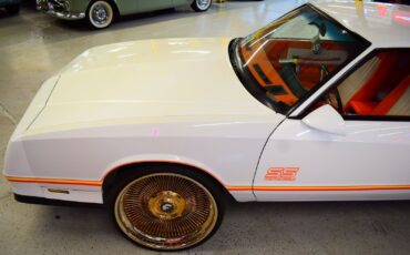 Chevrolet-Monte-Carlo-1986-19