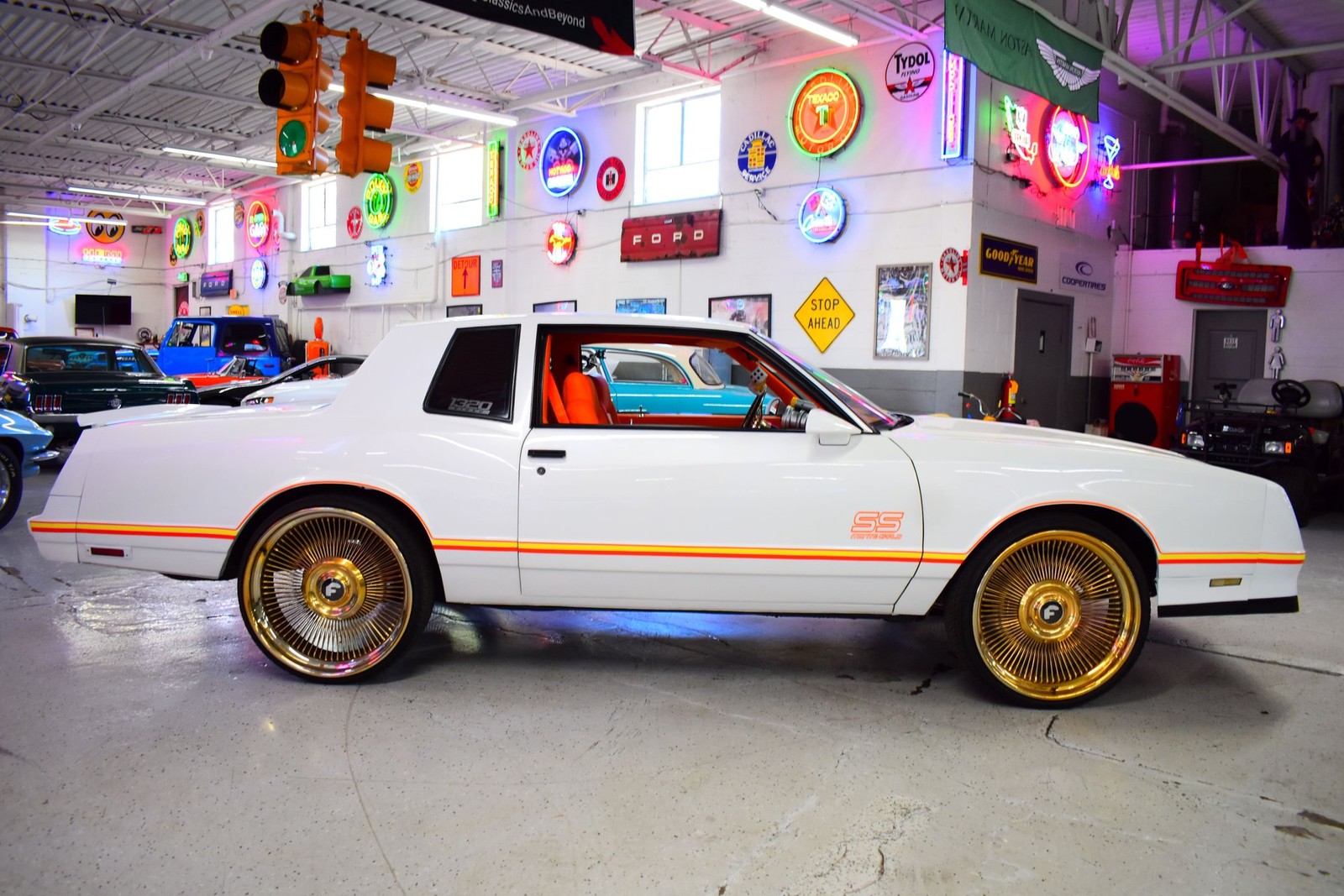 Chevrolet-Monte-Carlo-1986-3