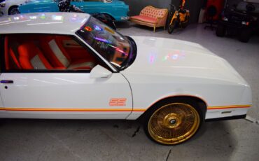 Chevrolet-Monte-Carlo-1986-4