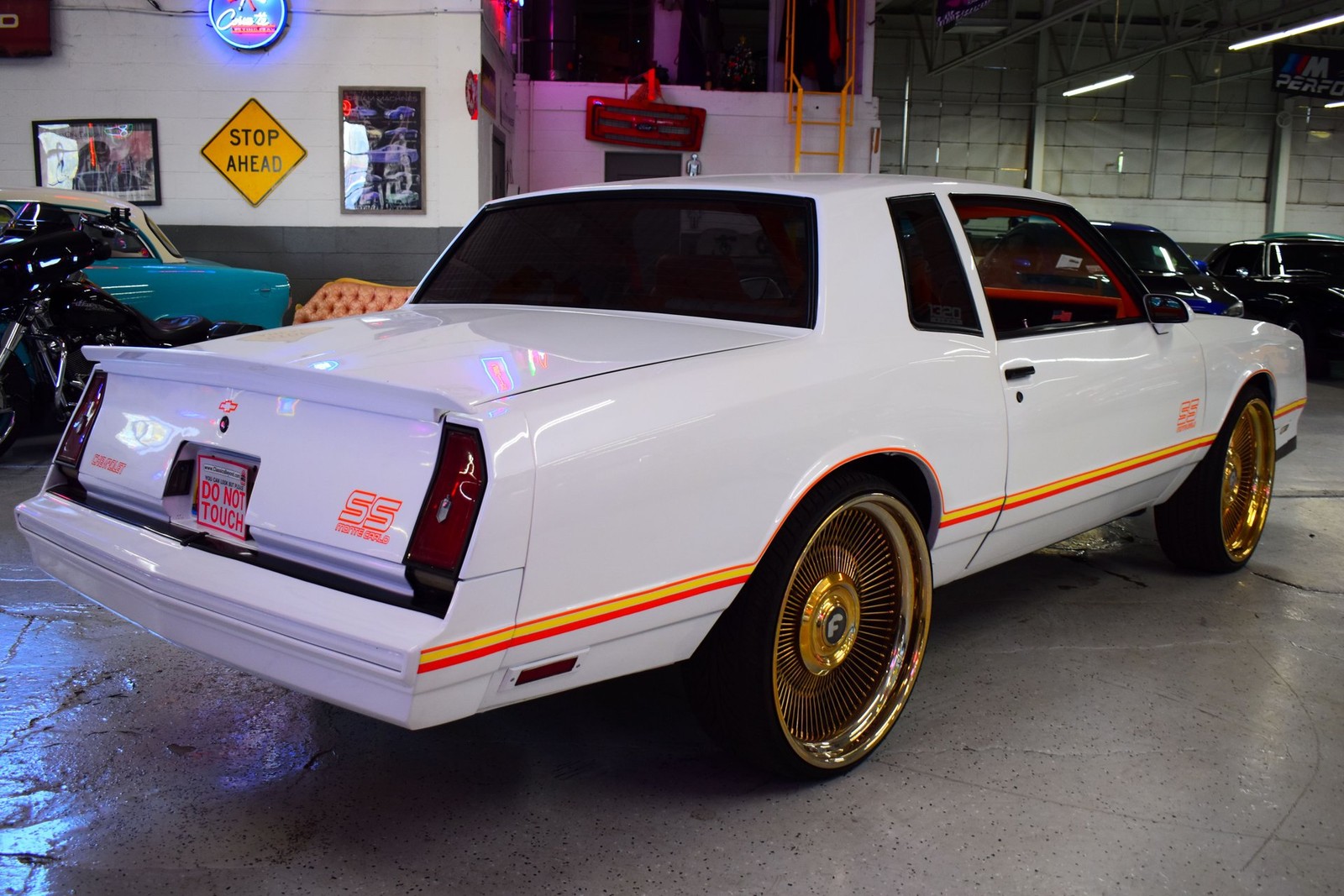 Chevrolet-Monte-Carlo-1986-8