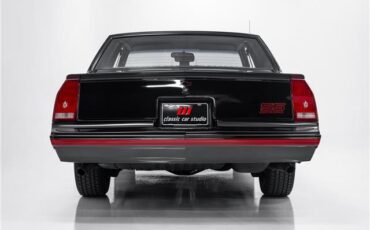 Chevrolet-Monte-Carlo-1987-2dr-Car-32