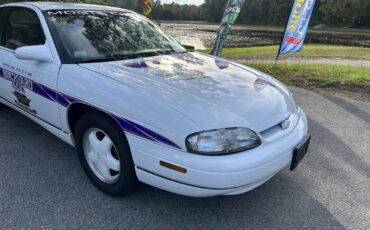 Chevrolet-Monte-Carlo-1995-8