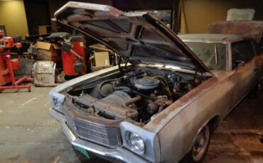 Chevrolet-Monte-carlo-1970-Silver-Blue-2