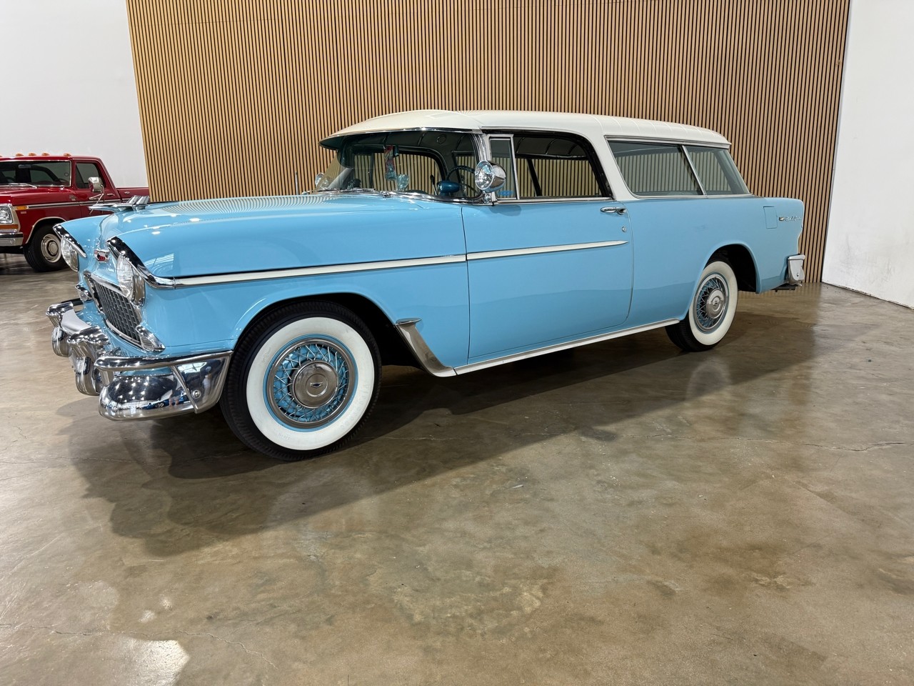 Chevrolet-Nomad-1955-Classic-Car-1