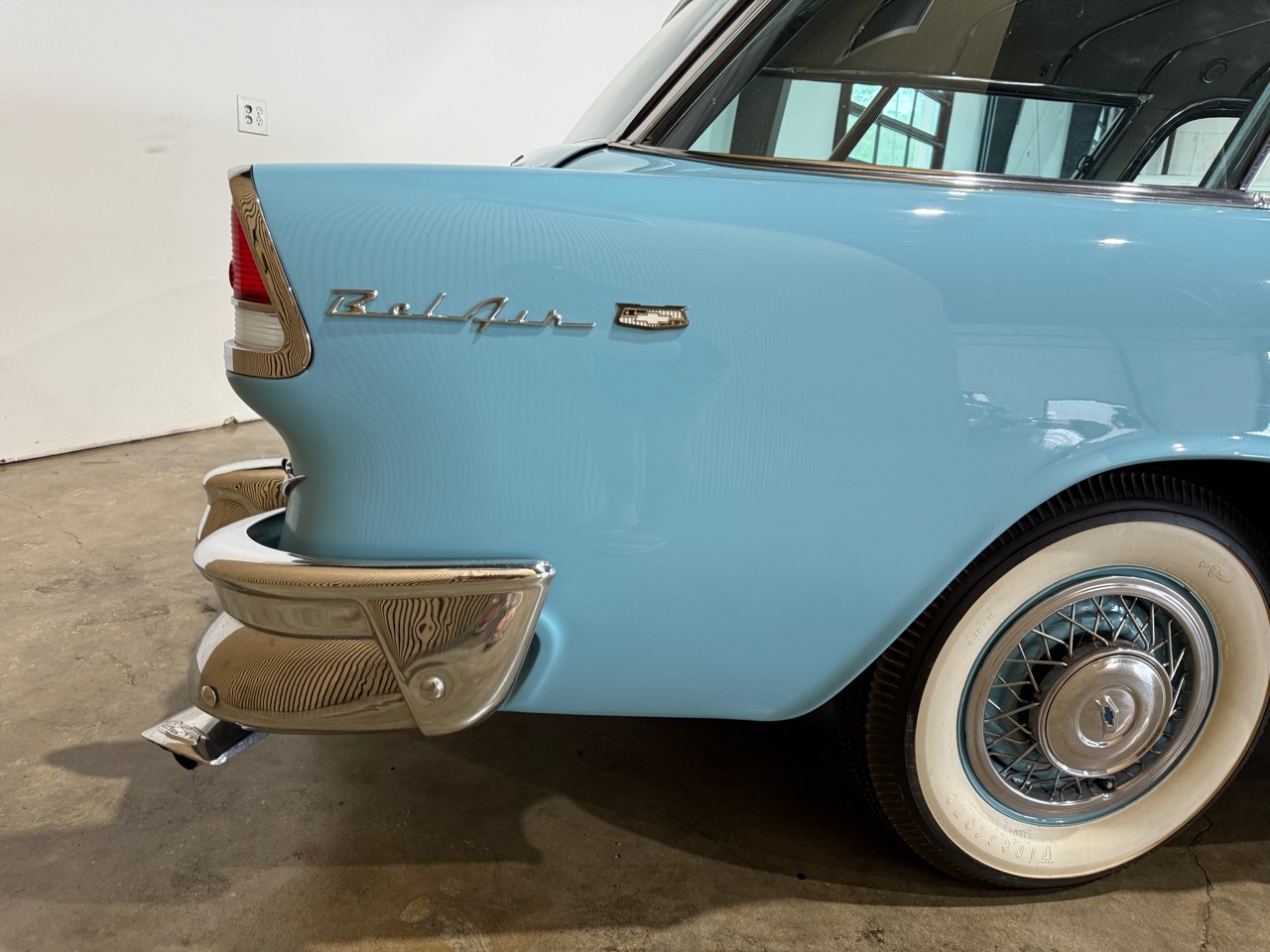 Chevrolet-Nomad-1955-Classic-Car-10
