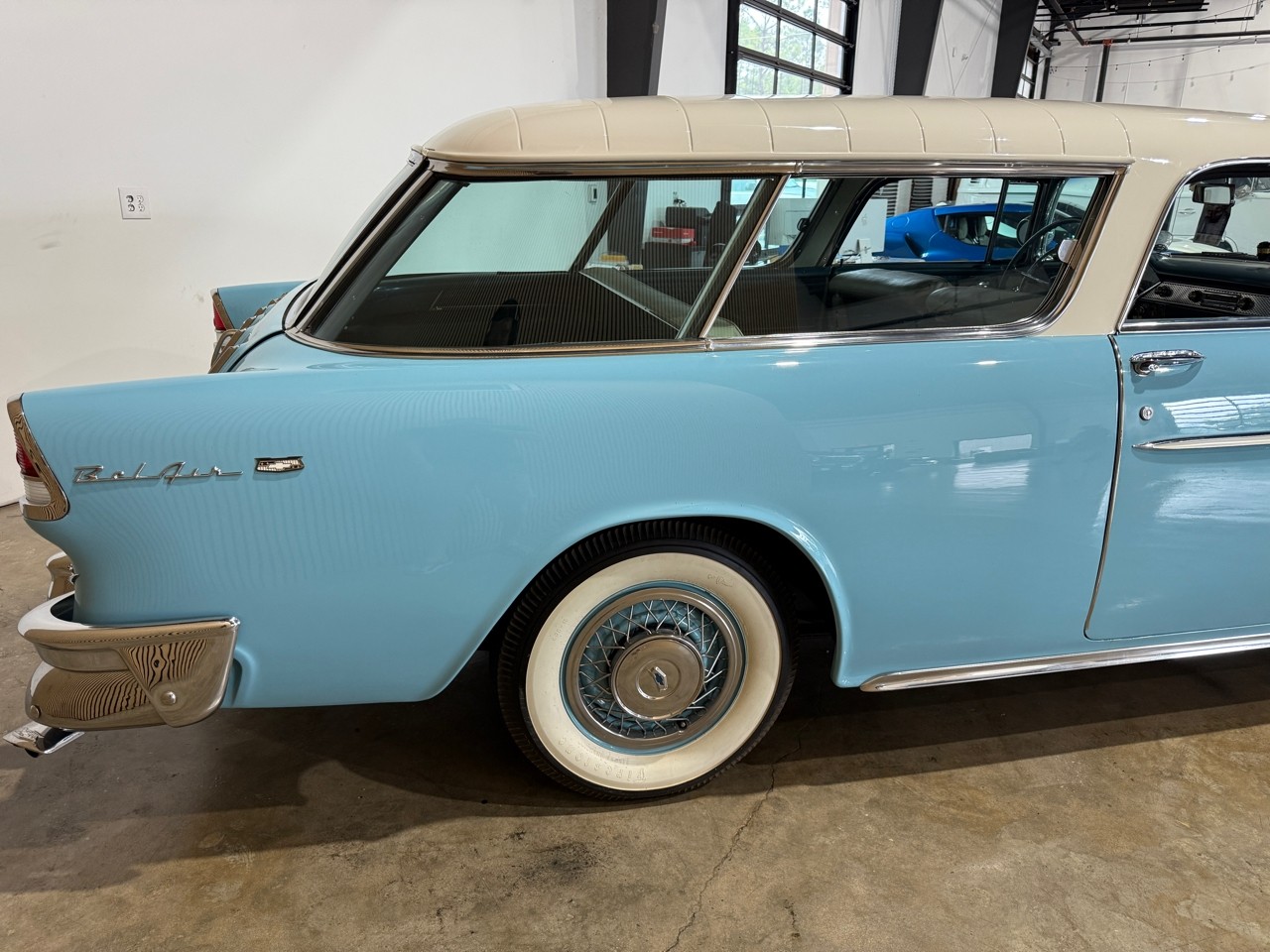 Chevrolet-Nomad-1955-Classic-Car-11