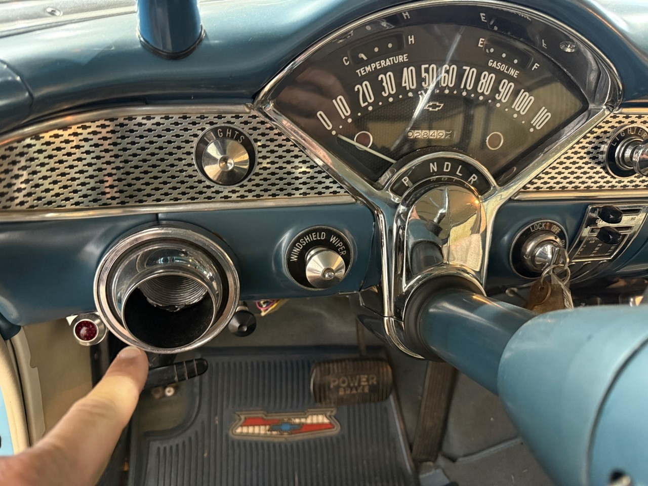 Chevrolet-Nomad-1955-Classic-Car-34