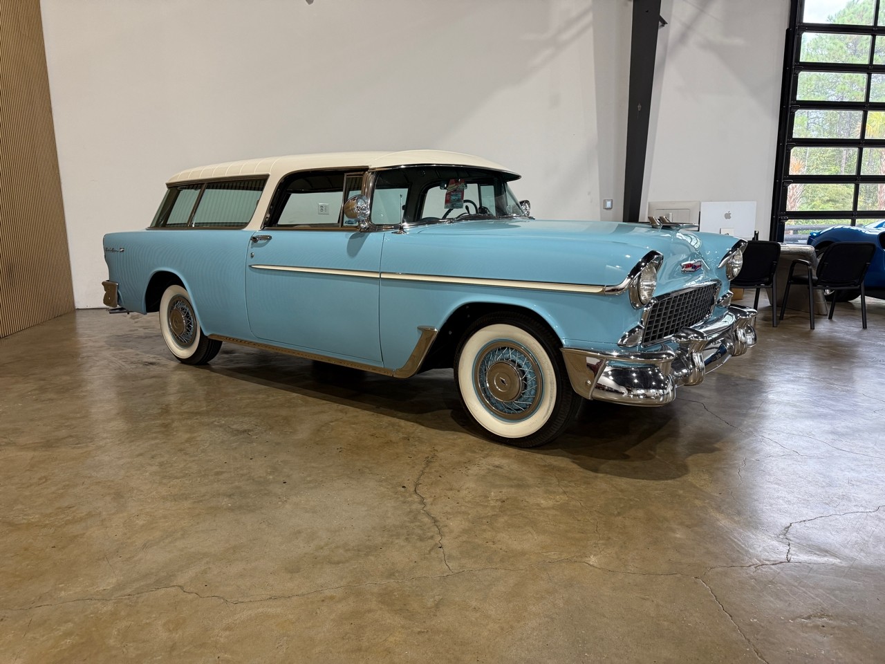Chevrolet-Nomad-1955-Classic-Car-6