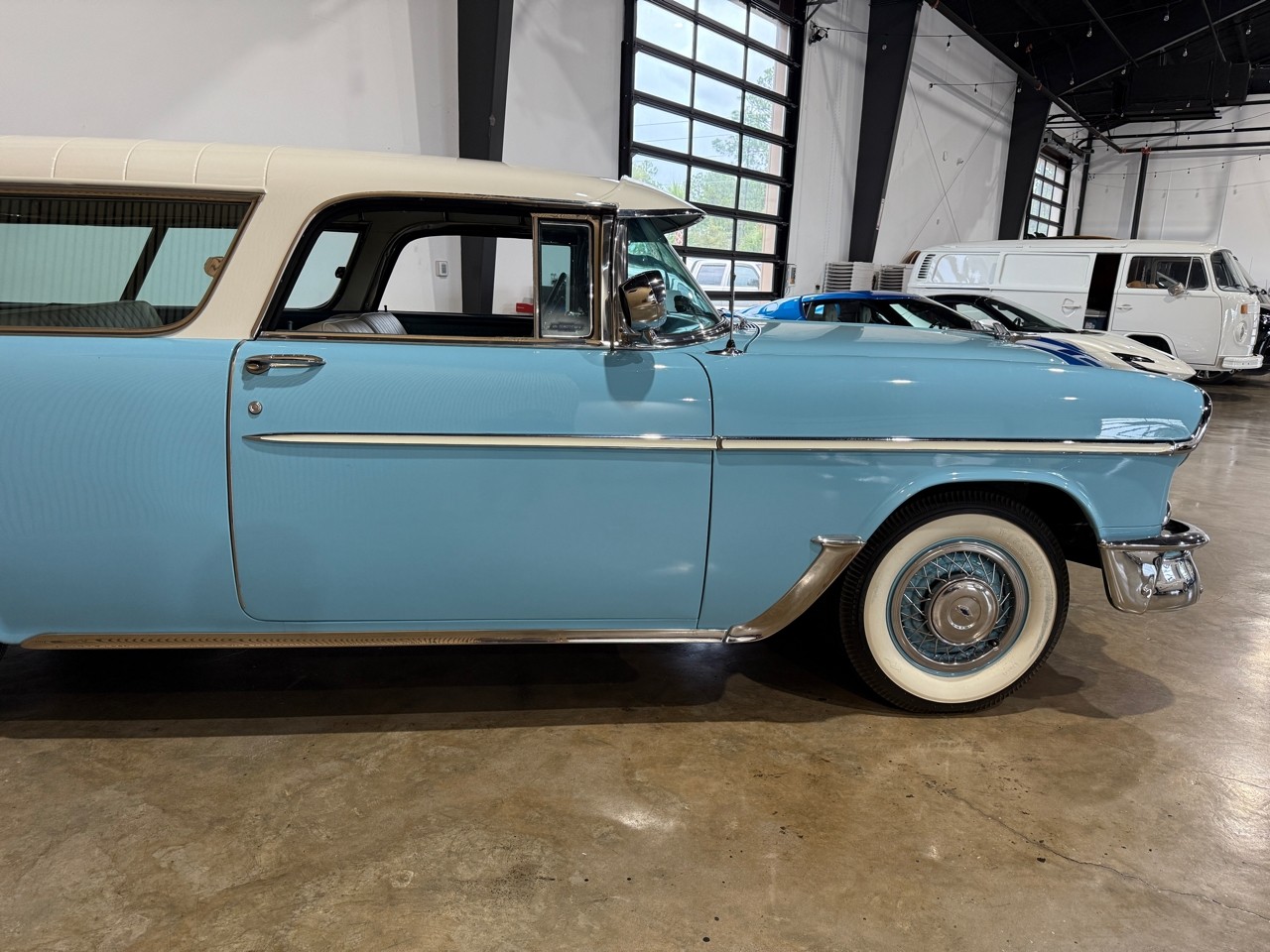 Chevrolet-Nomad-1955-Classic-Car-7
