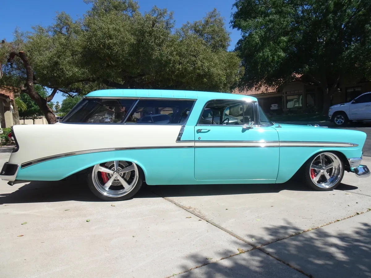 Chevrolet-Nomad-1956-Teal-Cream-4